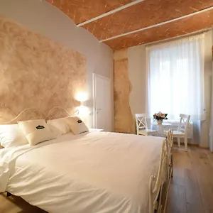 Casa Martimbola Self Check-in Guest house